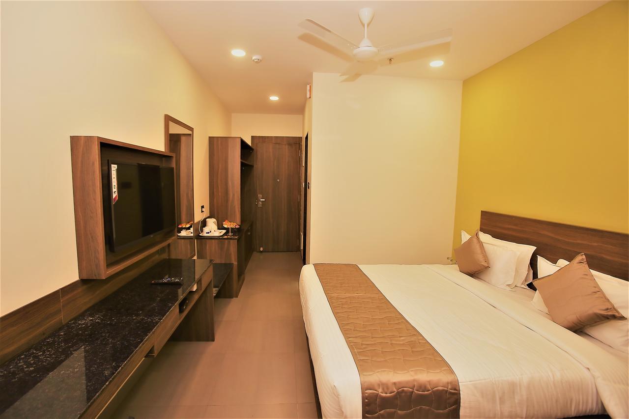 Genx Surat By 1589 Hotels Palsana  Esterno foto